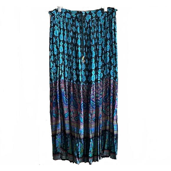 Liz Baker Dresses & Skirts - LIz Baker Vintage Womens Skirt One Size Blue Paisley Maxi Boho Hippie